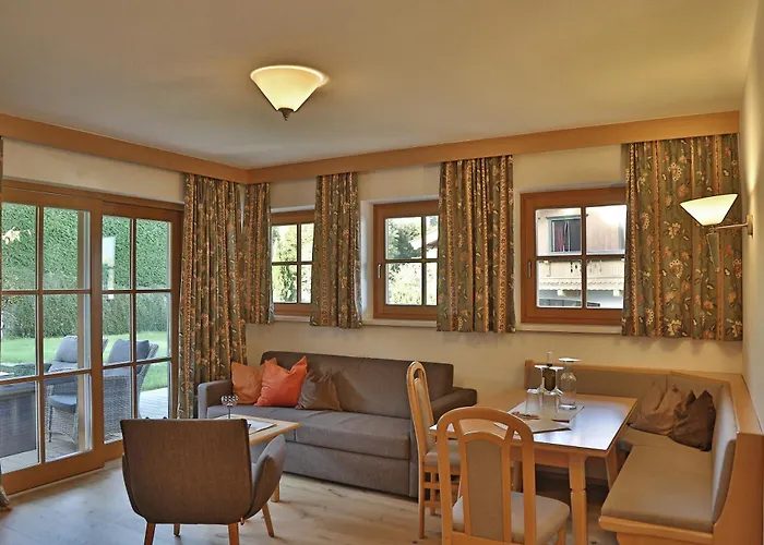 Schneider Апартаменты *