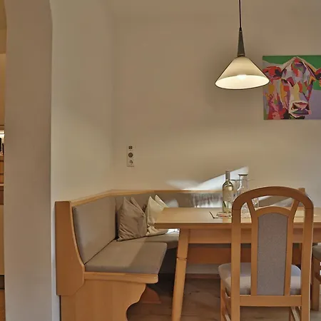 Schneider Apartment *